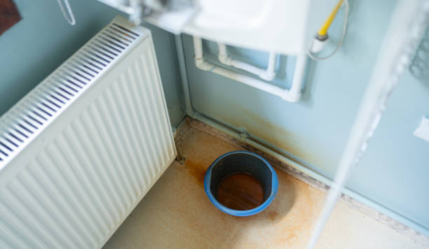 Best Commercial water damage restoration  in Pemberwick, CT